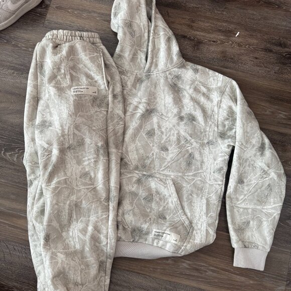 Comfrt Camo Hoodie Silver Birch / M - Picture 3 of 3